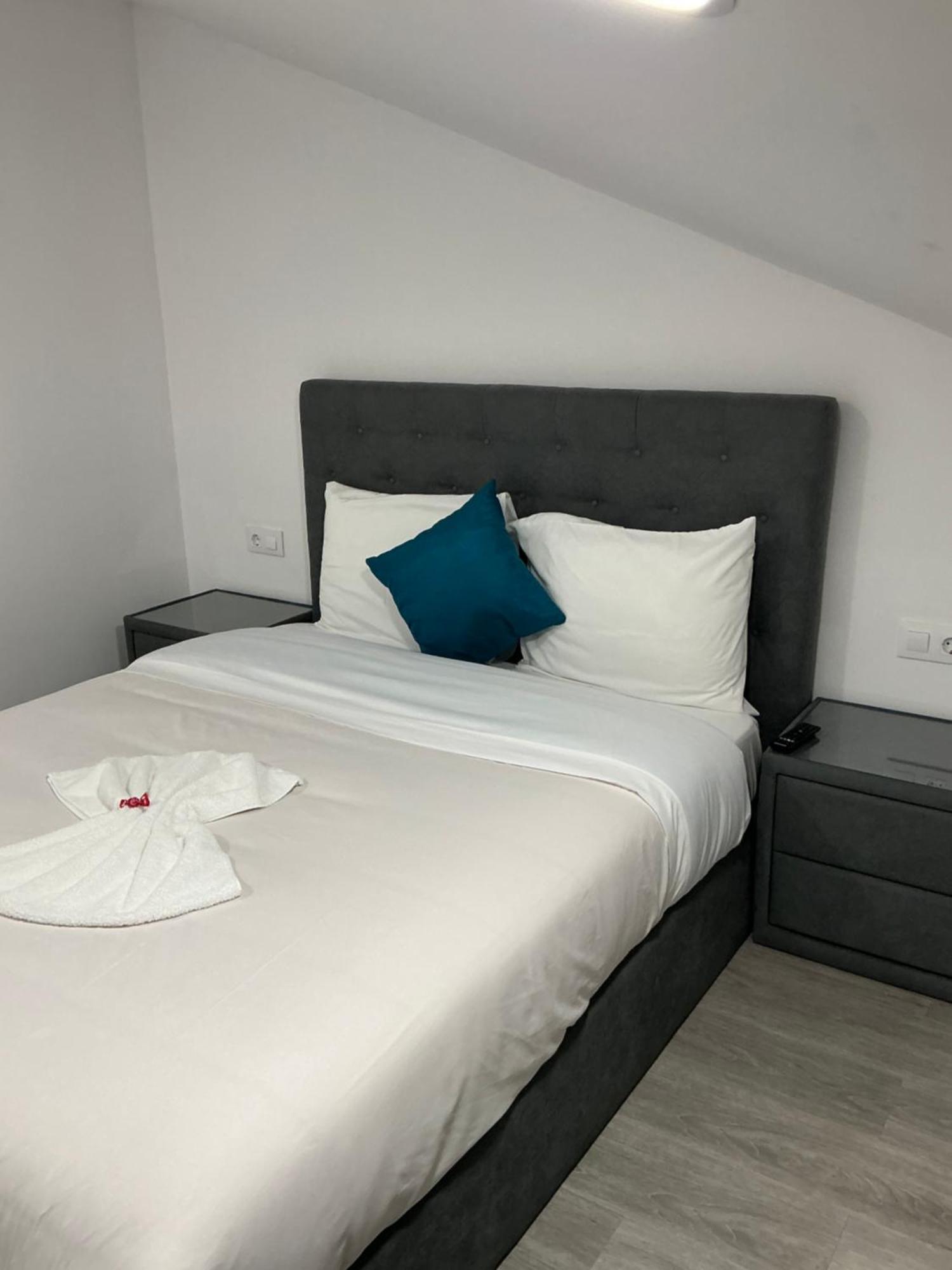 Hostal Bo Camino Porriño Exteriör bild